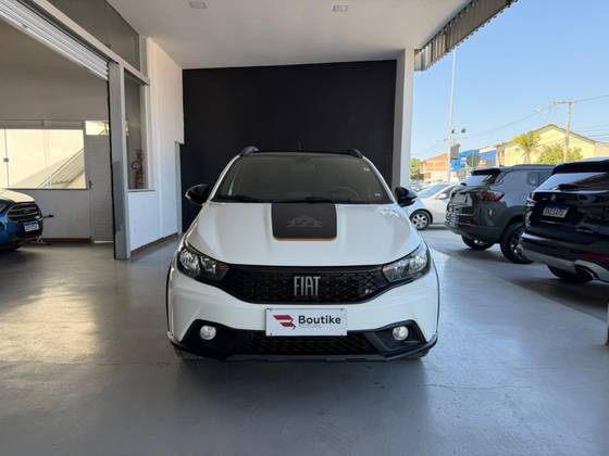 FIAT ARGO 1.3 FIREFLY FLEX TREKKING CVT FIAT ARGO 1.3 FIREFLY FLEX TREKKING CVT